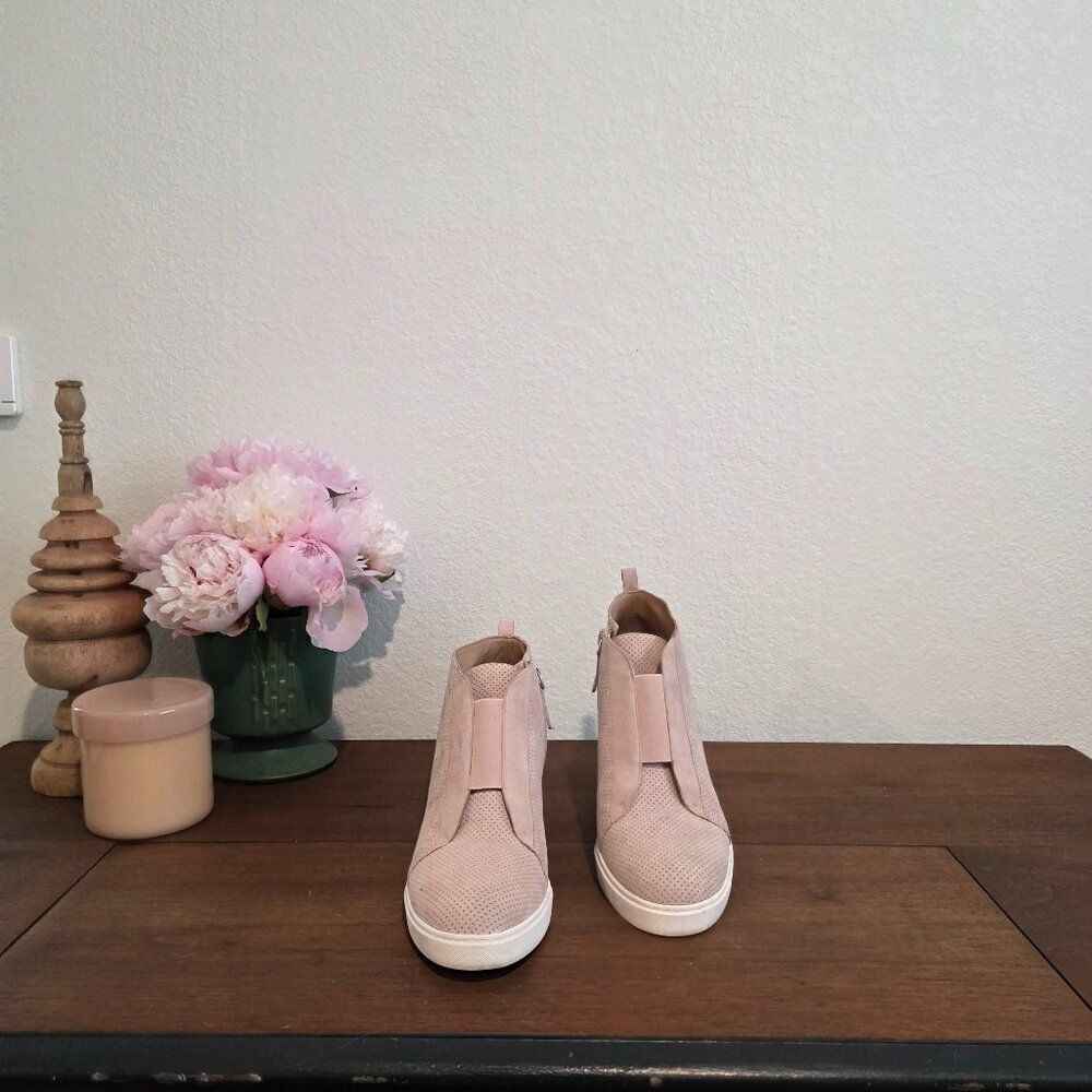 Linea Paolo - Felicia Suede Sz 9.5